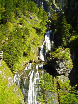 Waterfall - Gaming - Alps